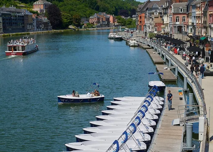 Vallée Les Etoiles Hébergement de vacances Blaimont
